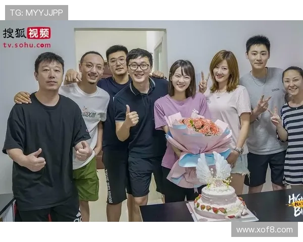 《我成了他的班主任》：一场跨越次元的师生情缘，让你欲罢不能！